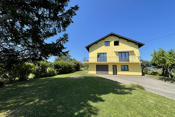 Maison individuelle à la campagne vue 1