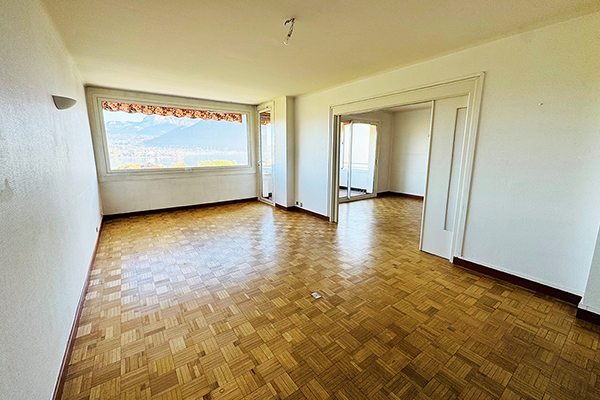 Vaste appartement 3 pièces avec vue lac vue 2